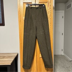 Lauren Ralph Lauren slacks pants wool blend fully lined with polyester size 4